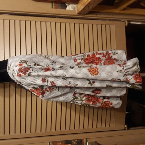 Signature Studio blouse - Picture 5 of 8